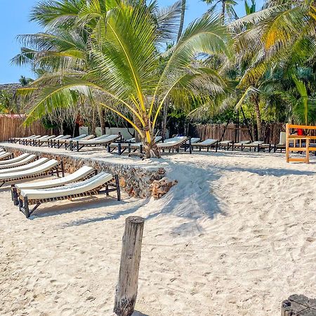 Kibanda Lodge And Beach Club Nungwi Exterior foto